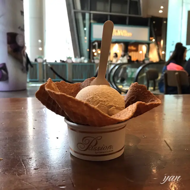 聖誕薑餅法式冰淇淋