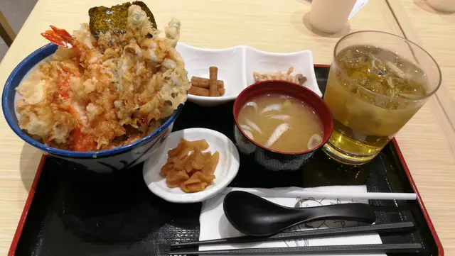 巨星天丼加前菜