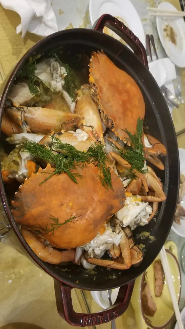 呢味餸係全晚最好食， 裏面有蟹有蝦有蜆及魷魚