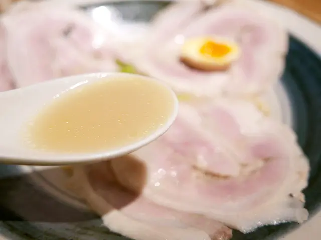 特級白湯拉麵 Premium Cubism