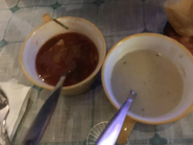 羅宋湯正常，蘑菇湯偏稀