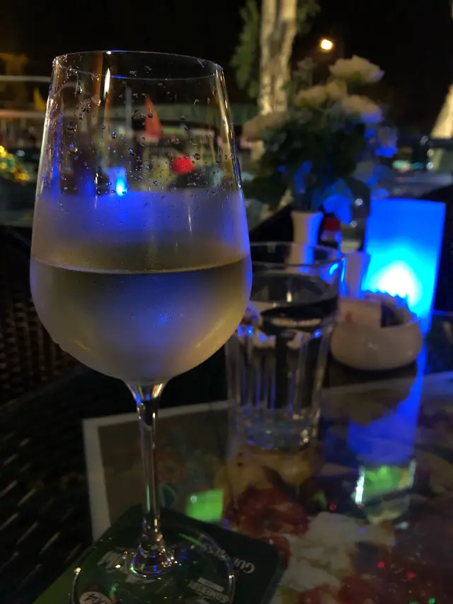 對我黎講,佢太dry了,有d澀口