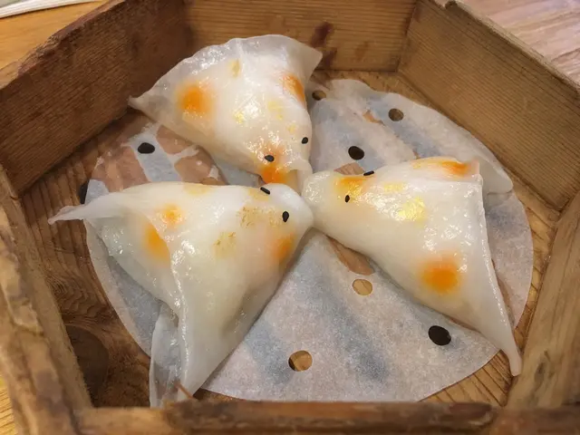 鮮蝦金魚餃