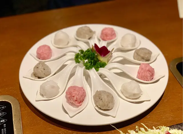 招牌手打有餡三寶丸