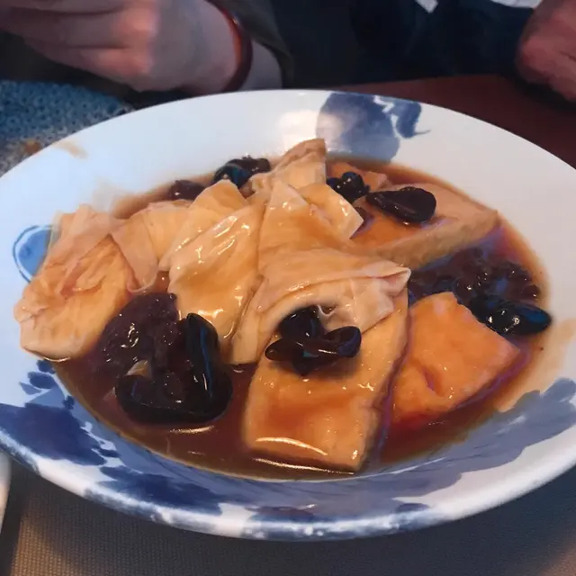 羊肚菌紅燒豆腐