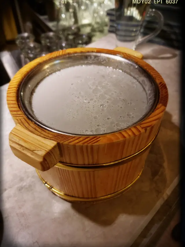 原桶黑豆腐花（$78）