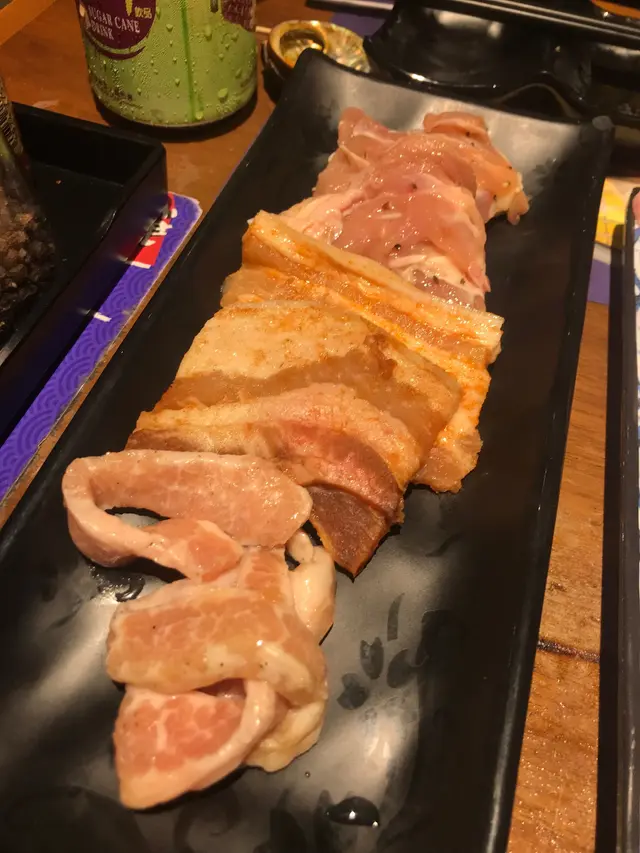 豬頸肉、韓式腩肉、雞腿肉