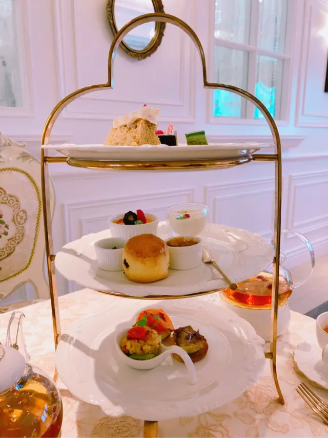 圖中為一人份$298，二人份為$568