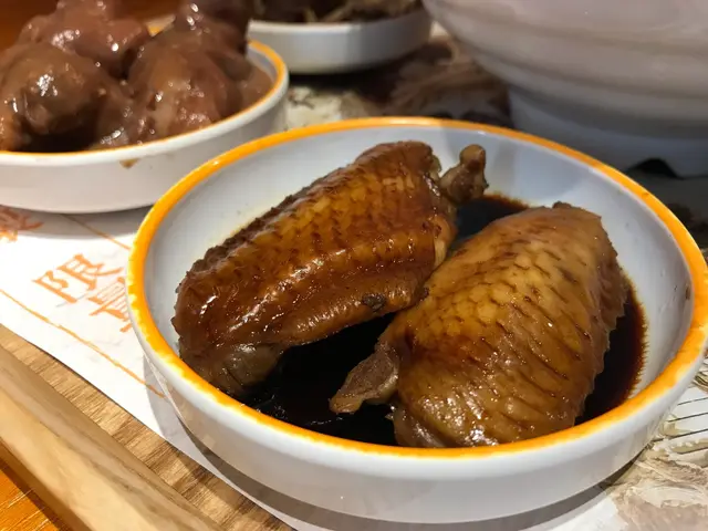 雞翼好大隻
