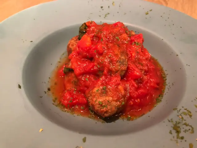 自家製肉丸，肉感爽彈，
配上香濃馥郁嘅茄汁，香甜可口。