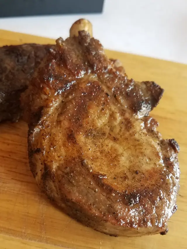 Spanish Pork Rack (8 oz)
