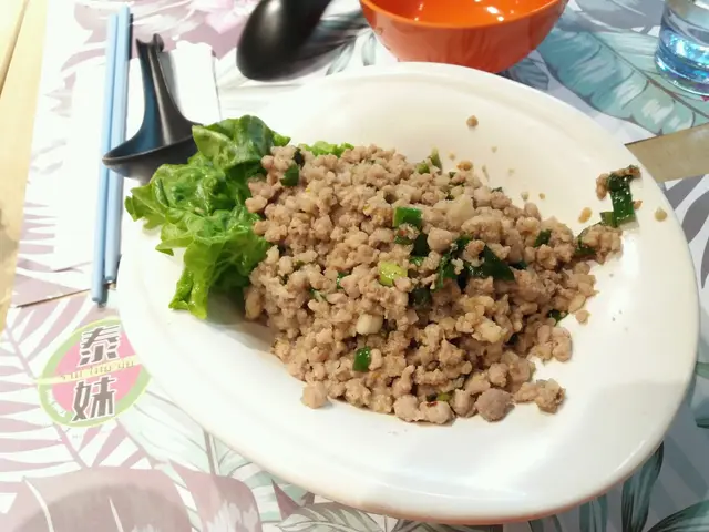 香葉肉碎生菜包