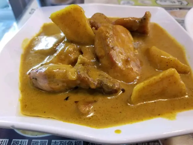咖喱雞飯
