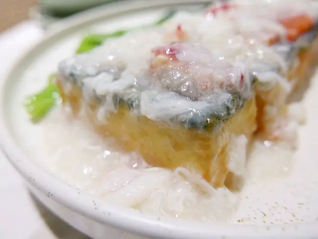鮮蟹肉燴黃金豆磚 