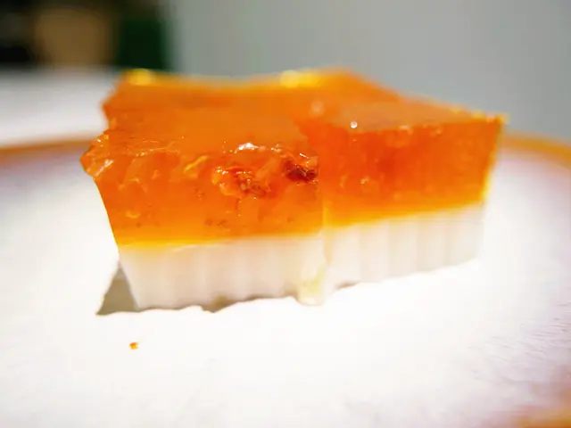 桃膠杞子桂花糕