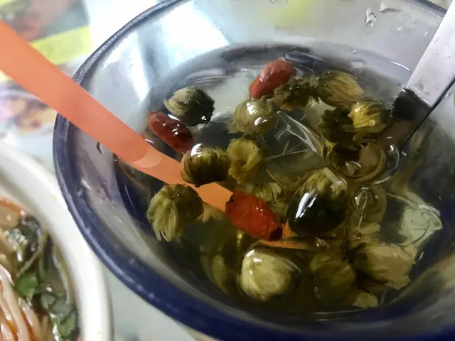 即係菊花茶。。