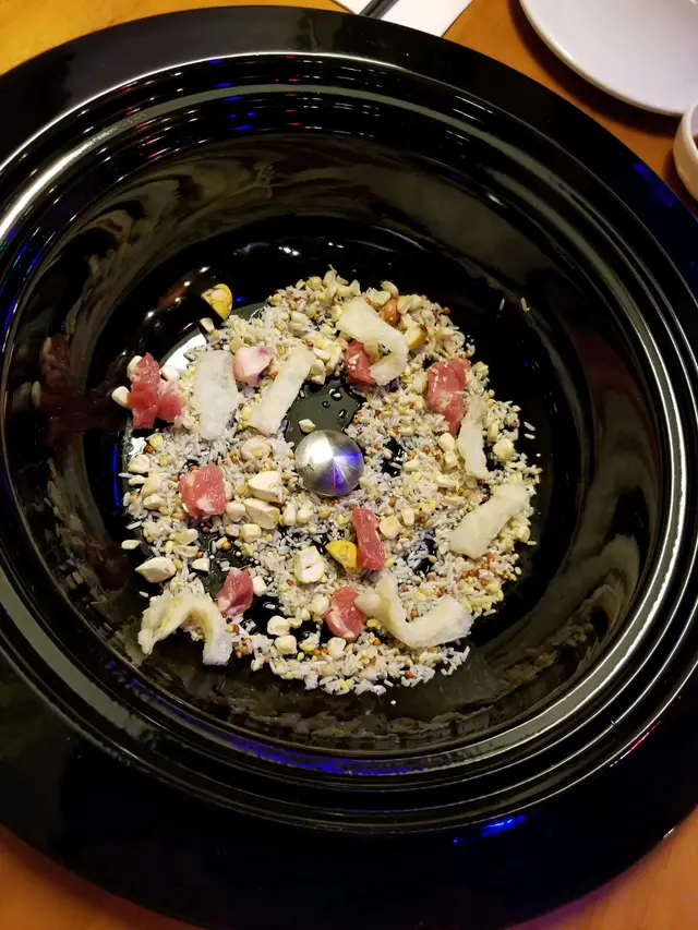 櫻花蝦南瓜黑豚十六穀粥