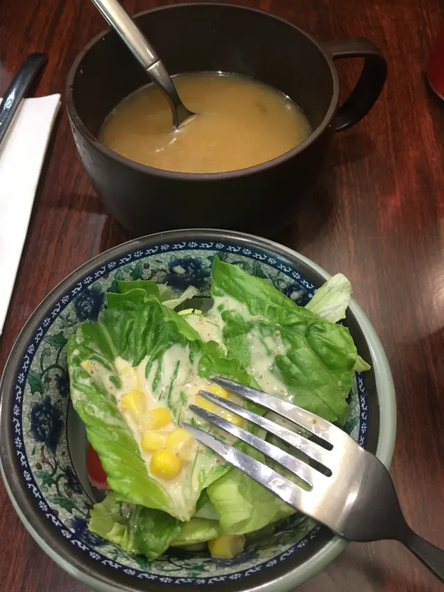 足料面豉湯及沙律