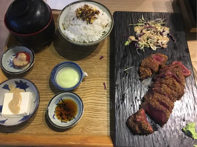 吉列牛定食
