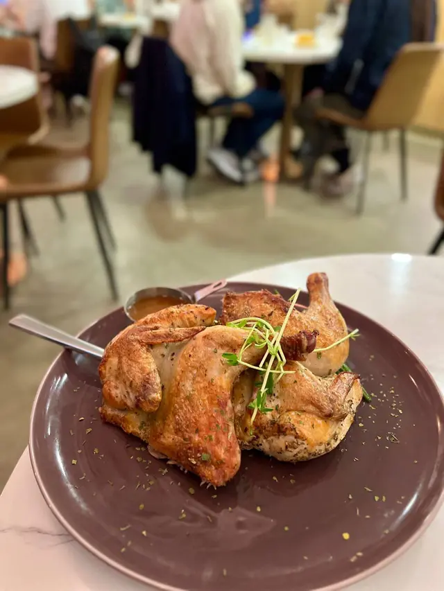 香草燒法國原隻春雞