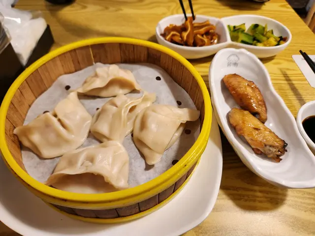 白菜豬肉蒸餃