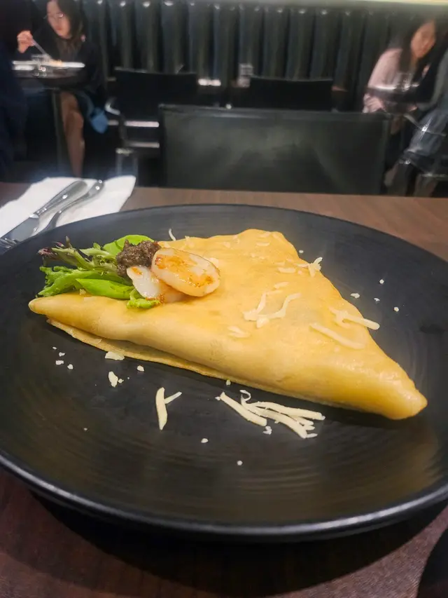 黑松露香煎帶子可麗餅