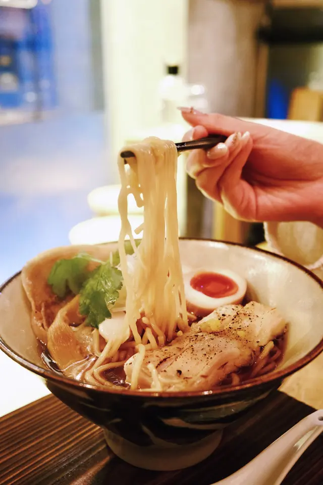 雞醬油拉麵