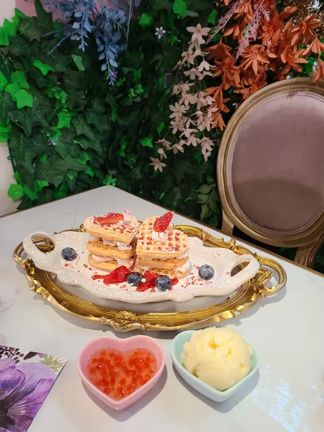 桃桃甜心心窩夫