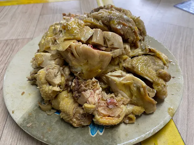 柴火煨雞