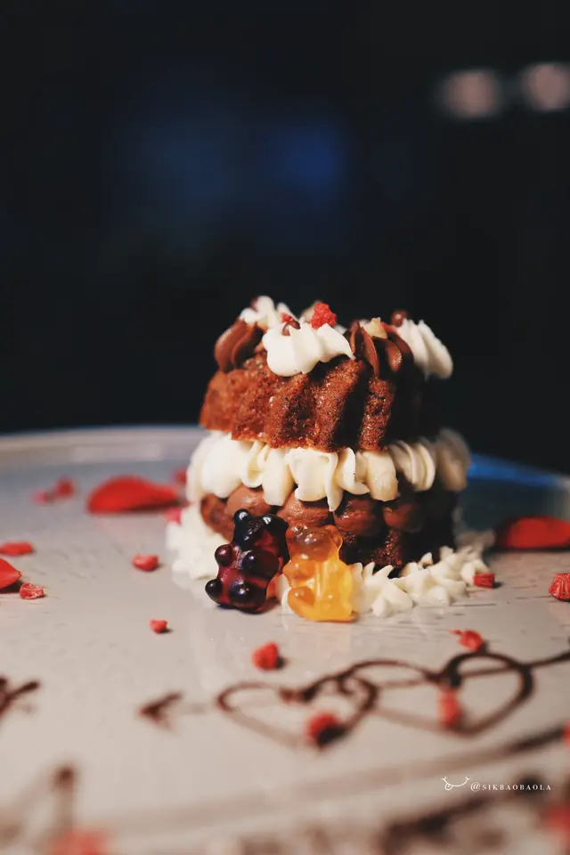 餐廳贈送的香蕉蛋糕,好好吃!