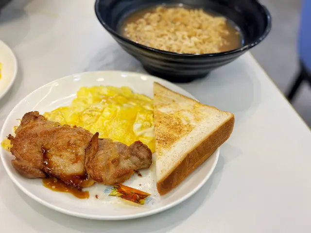 香煎美國雞扒出前一丁