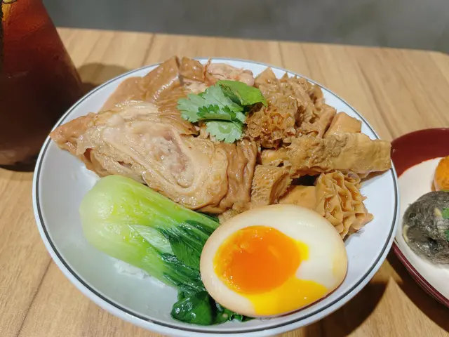 重料柱侯金錢肚豬大腸飯