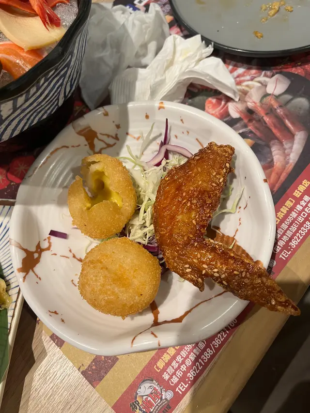 榴槤炸彈同芝麻雞翼