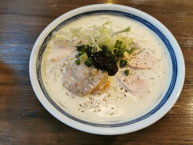 黑松露忌廉海鮮烏冬