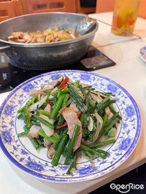 鹹肉韭菜花 - 北角的金樂軒雞煲魚鍋