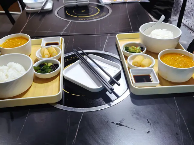 蟹黃好香,食落好鮮甜,啖啖蟹膏。飯粒好軟熟,吸收左蟹黃既鮮味,真係好好食