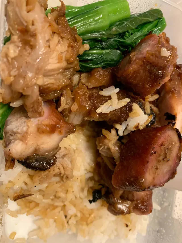 梅到七彩嘅叉燒飯