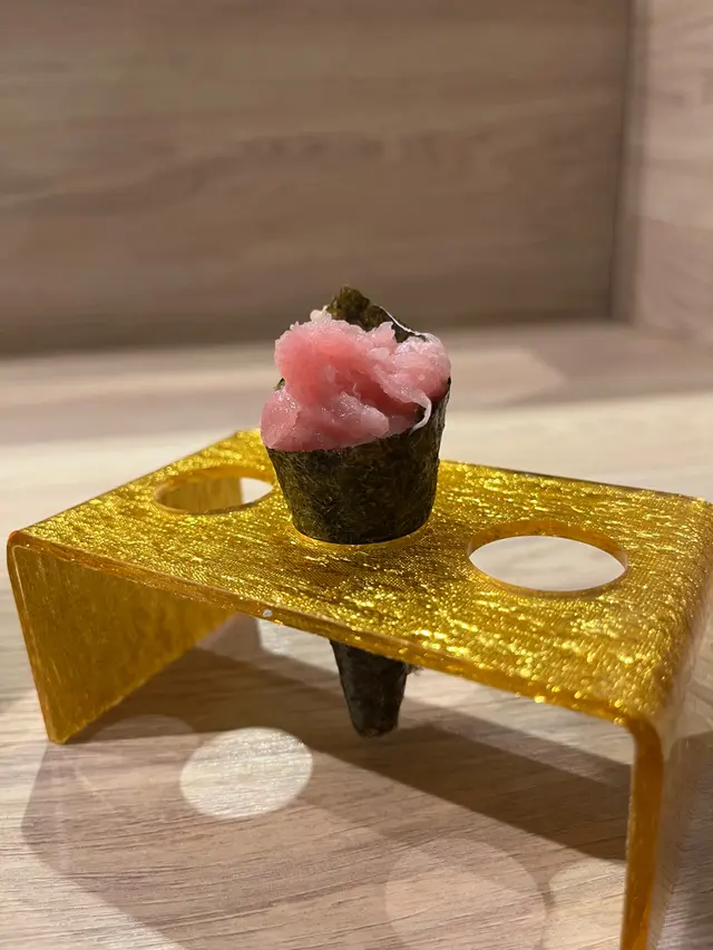 香蔥吞拿魚手卷