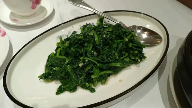 炒豆苗