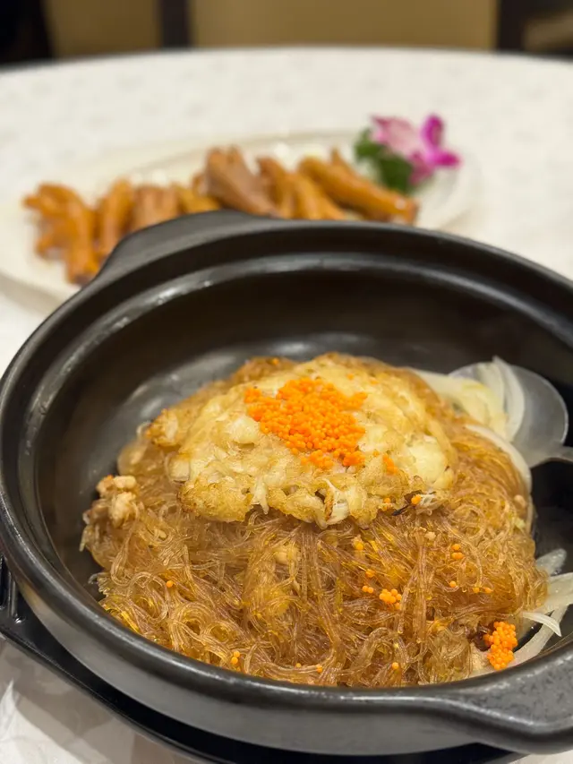 乾逼拆蟹肉粉絲煲