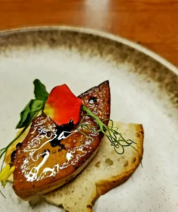 鵝肝多士配無花果醬