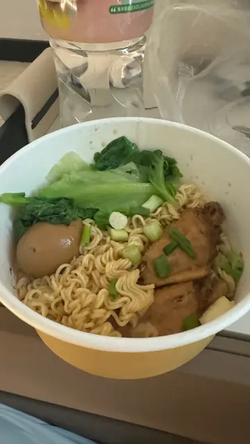 滷水蛋雞翼撈公仔麵🍜