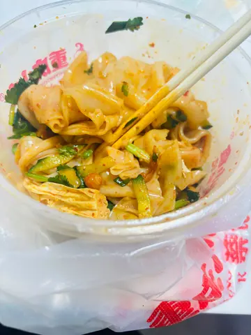 腐竹雞腎青瓜涼皮
