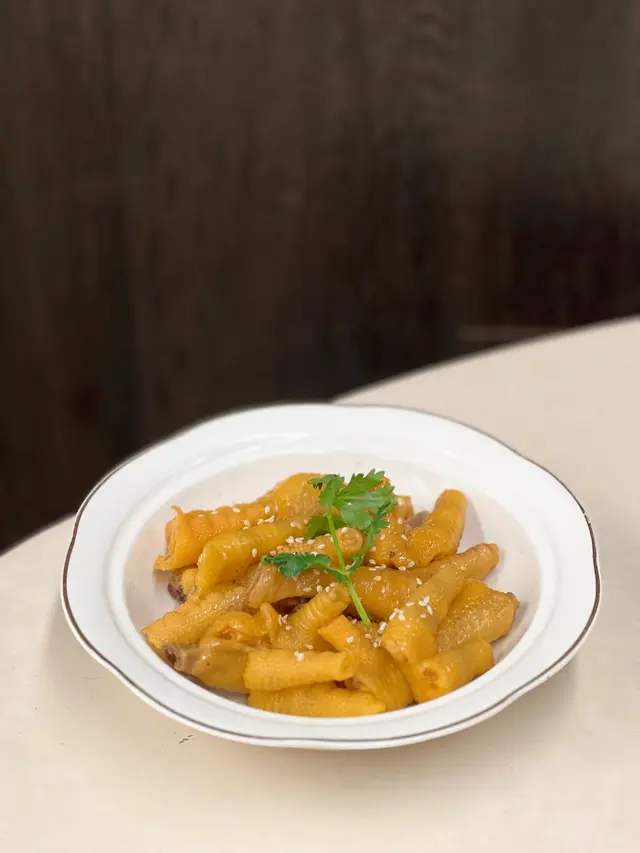 鹽焗雞腳
