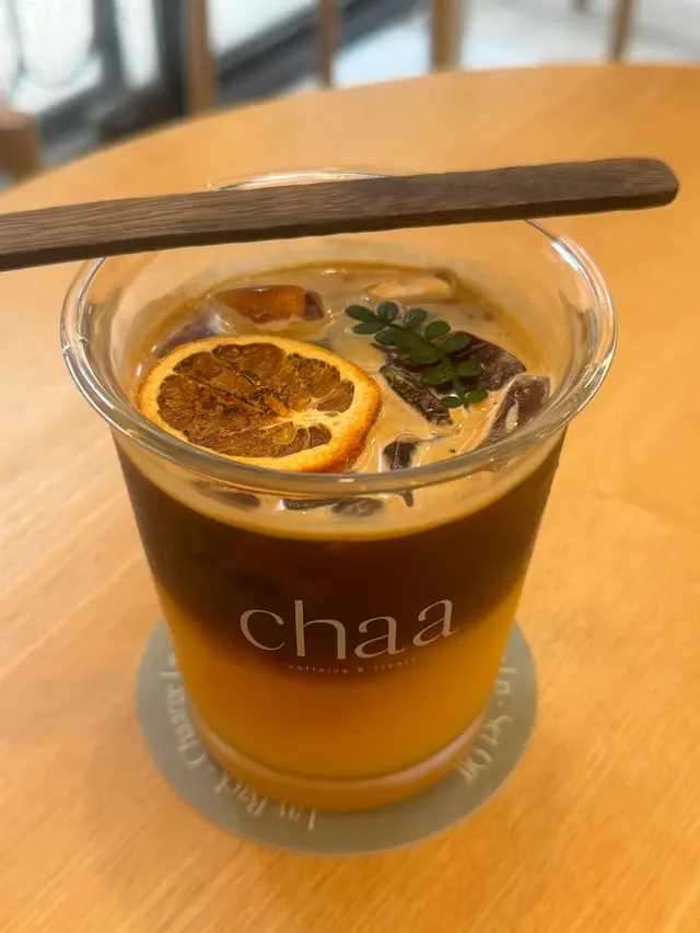 文藝小巷裡的咖啡館