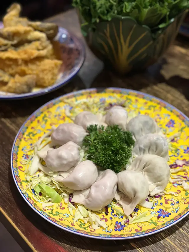 #花膠雞湯 #滾得囍 #北角 #宮廷火鍋 #火鍋 #晚餐 #打邊爐 #hotpot #hotpothk #宮殿 #聖旨到 #北角美食 #火鍋晚市 #養生湯底 #花膠雞