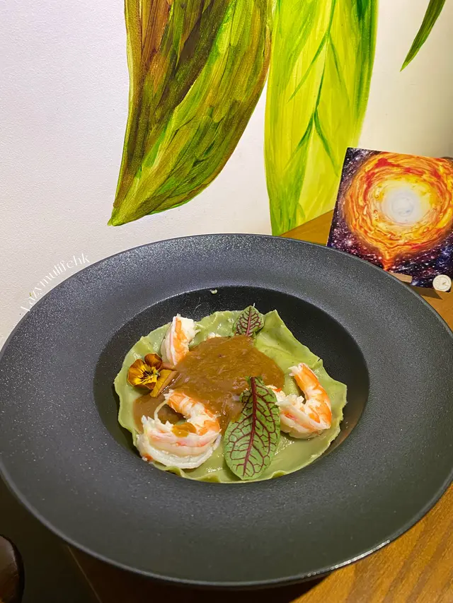 RAVIOLO 流心蟹肉、青口，蝦意大利雲吞