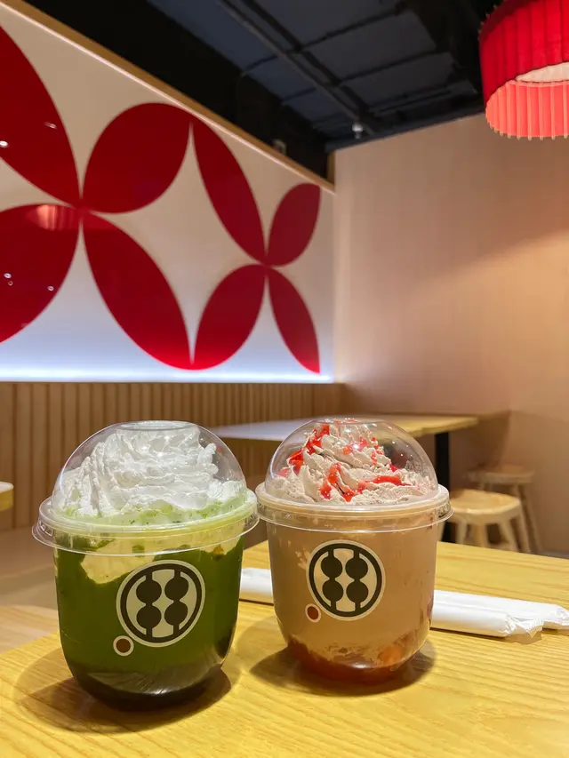 淺川園抹茶蕨餅飲料 & 草莓朱古力奶蕨餅飲料