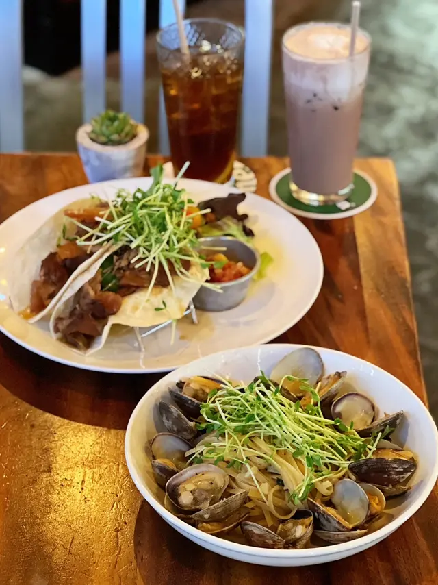 香辣白酒汁美國大蜆意大利幼麵 