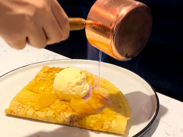 火焰橙酒可麗餅